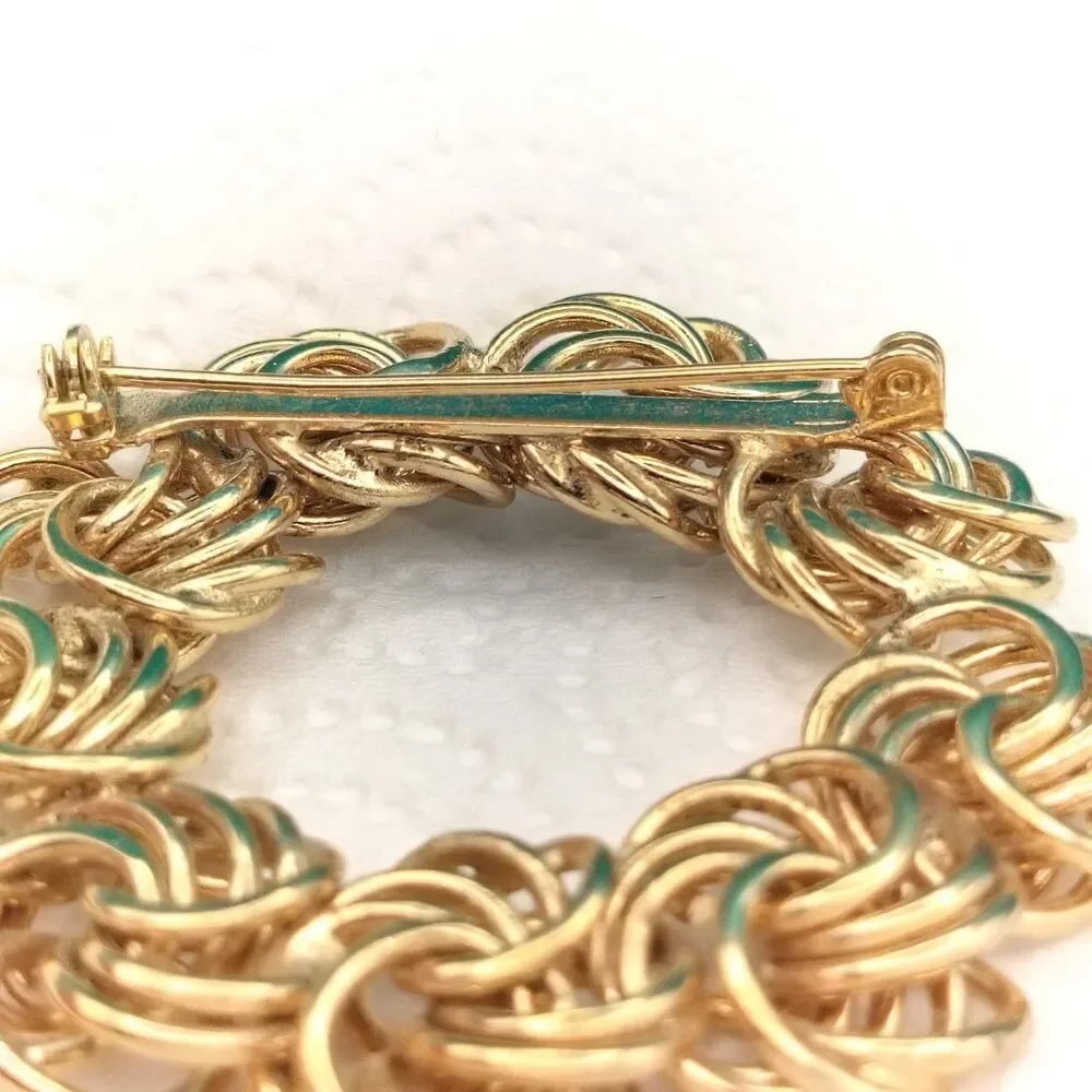 Vintage Gold Tone Wreath Brooch Pin 1.5